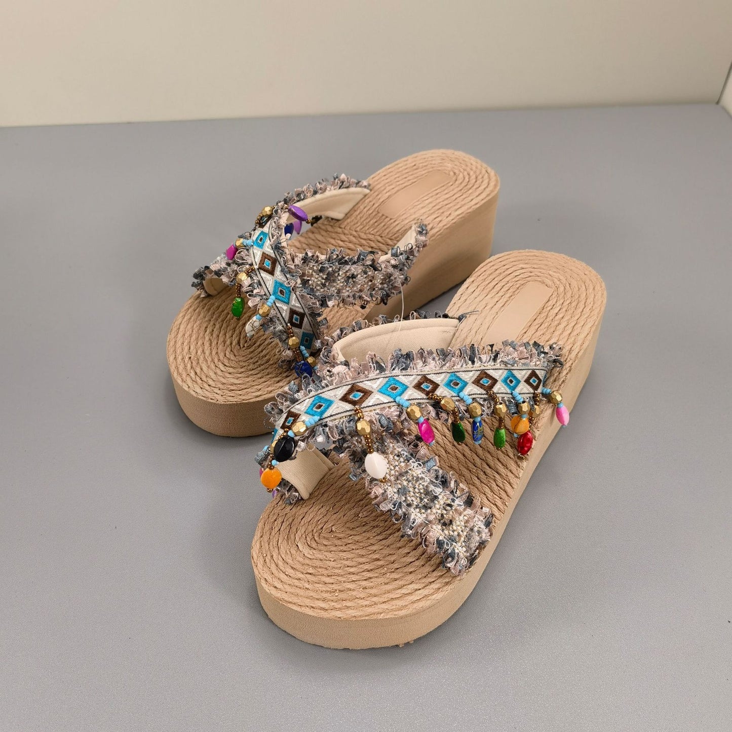 Handmade tassel ethnic style sandals