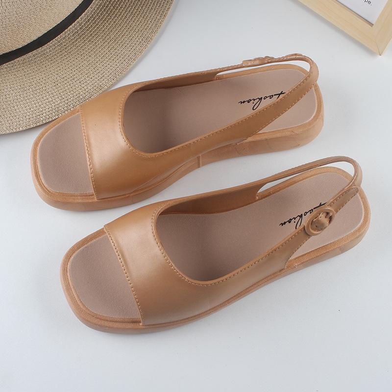 Square toe solid color casual flats