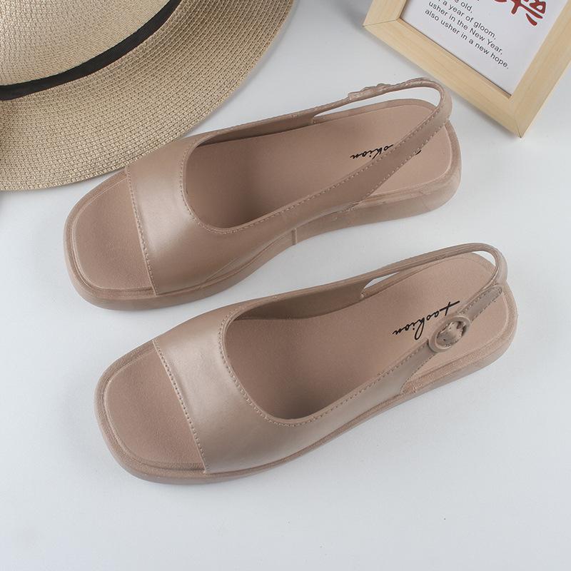 Square toe solid color casual flats