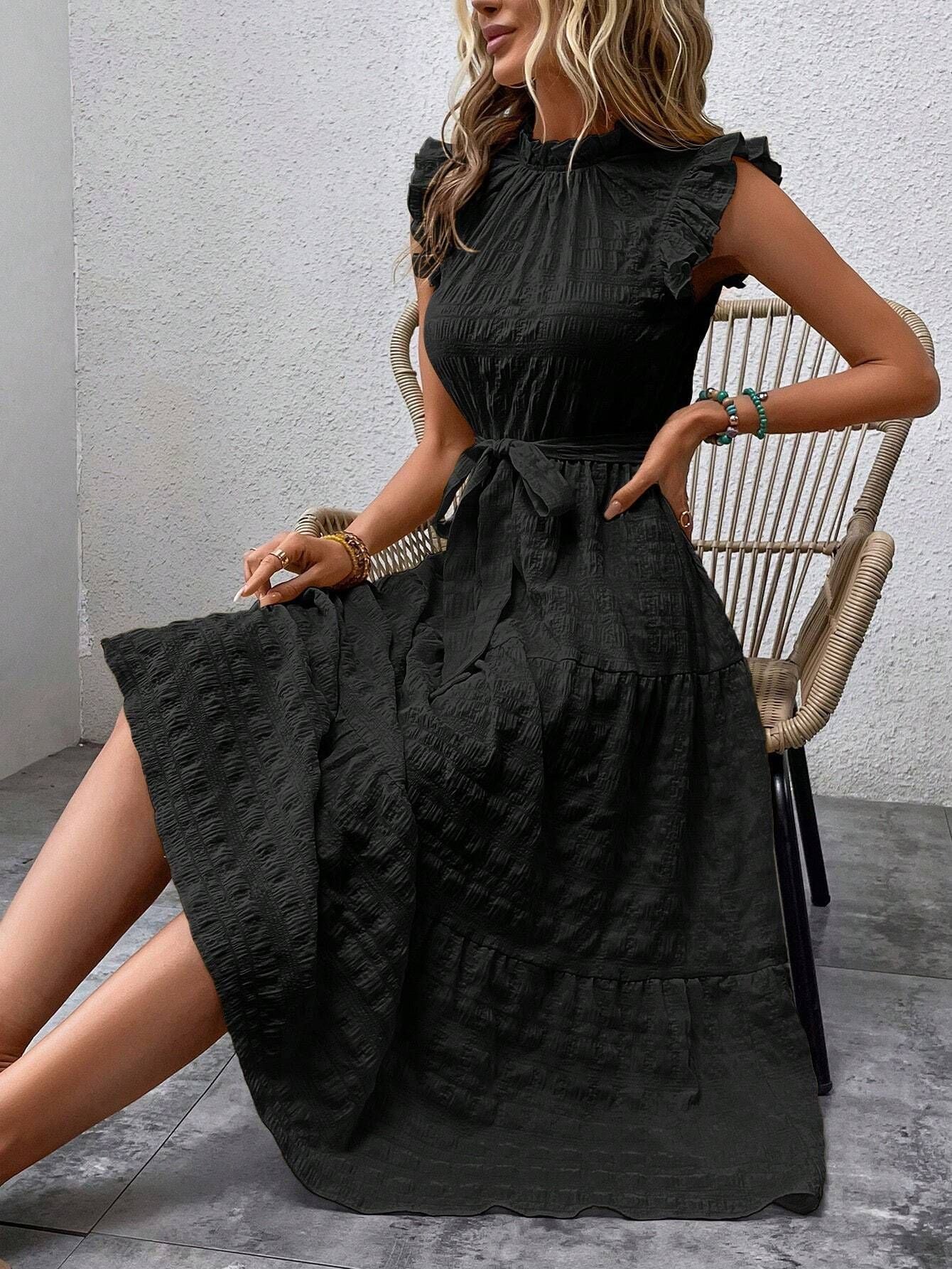 Flying Sleeve Texture Dress