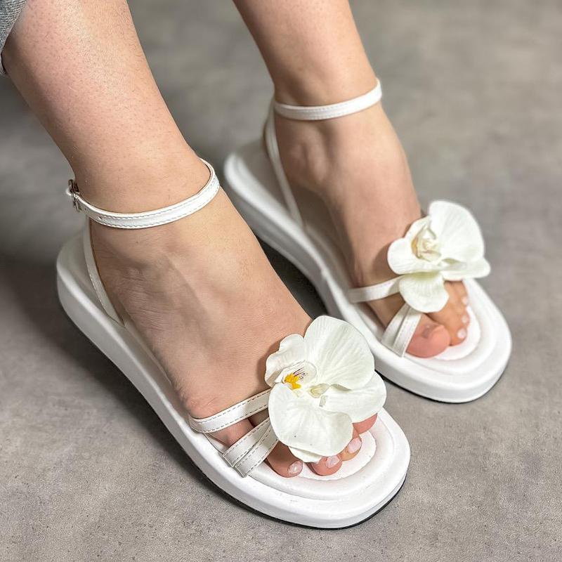 Women's Flower Detail Sandals