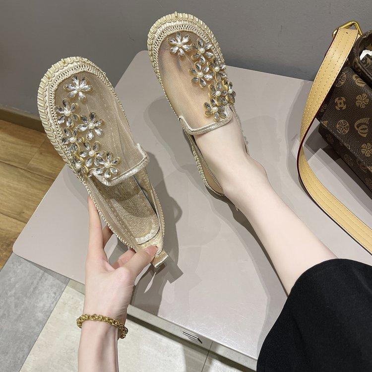 New flat mesh breathable rhinestone flower slip-ons