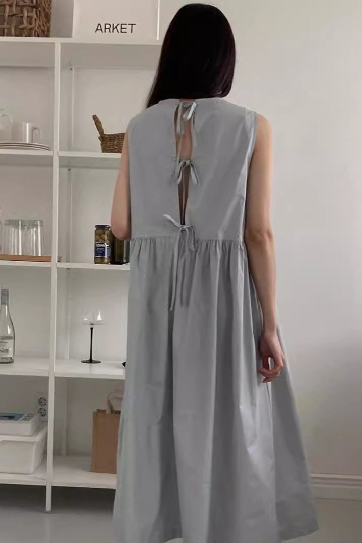 New solid color design back tie vest dress