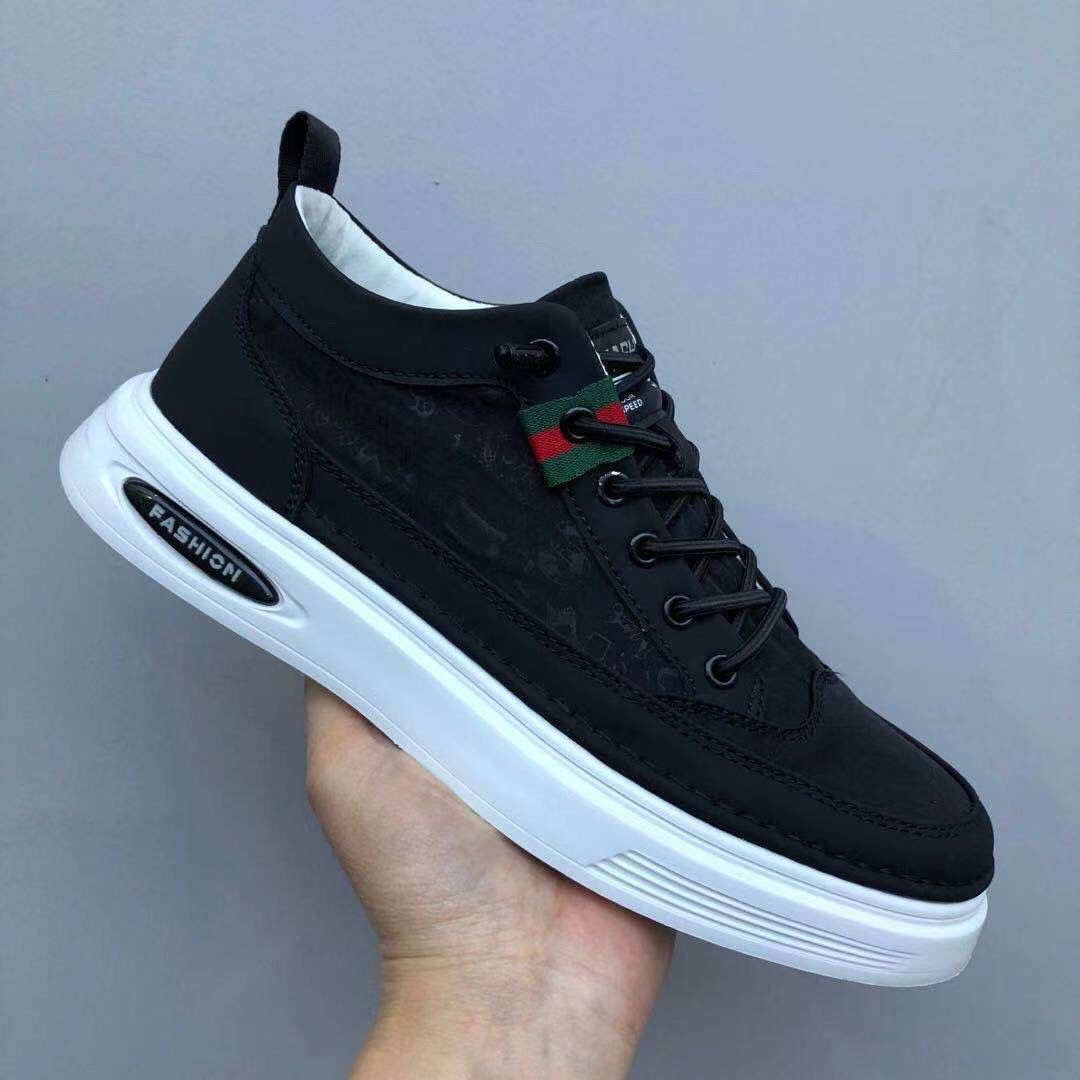 Fashionable embroidered trendy casual sneakers