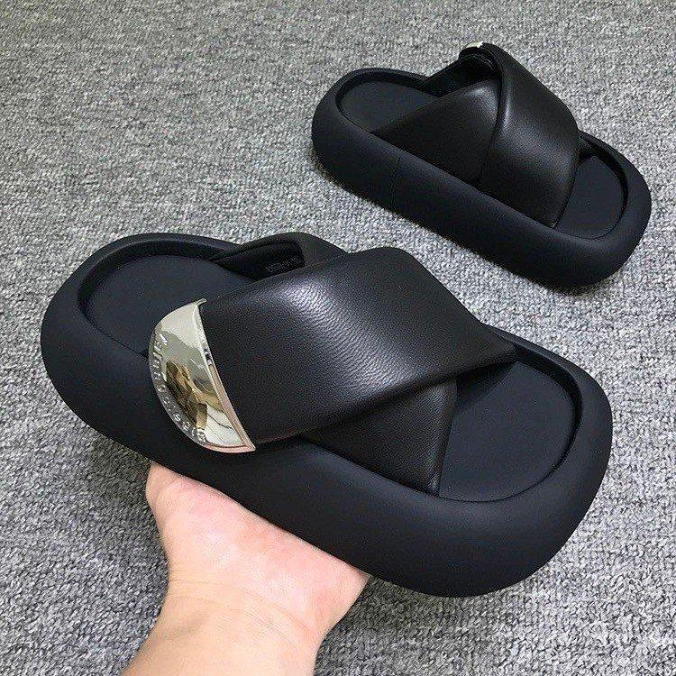 Graffiti style slippers