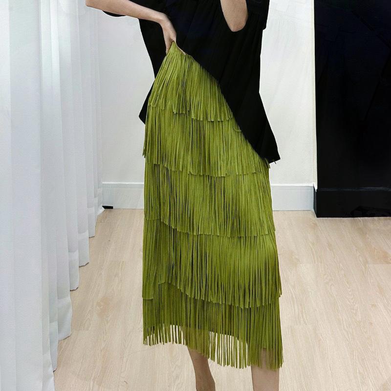 The Chic Fringed Skirt