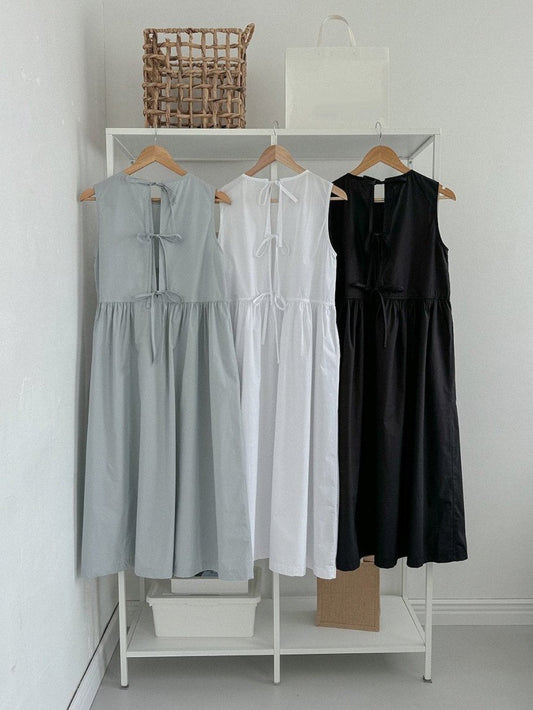 New solid color design back tie vest dress