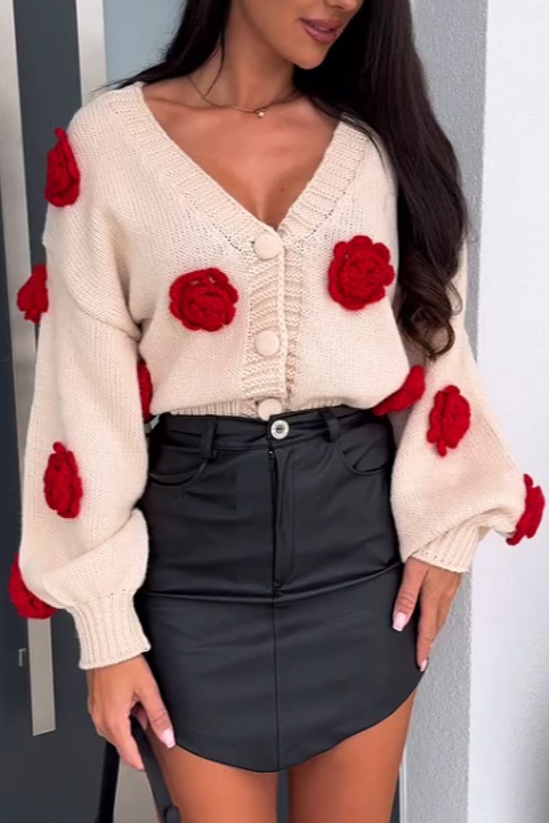 Three-dimensional flower knitted cardigan