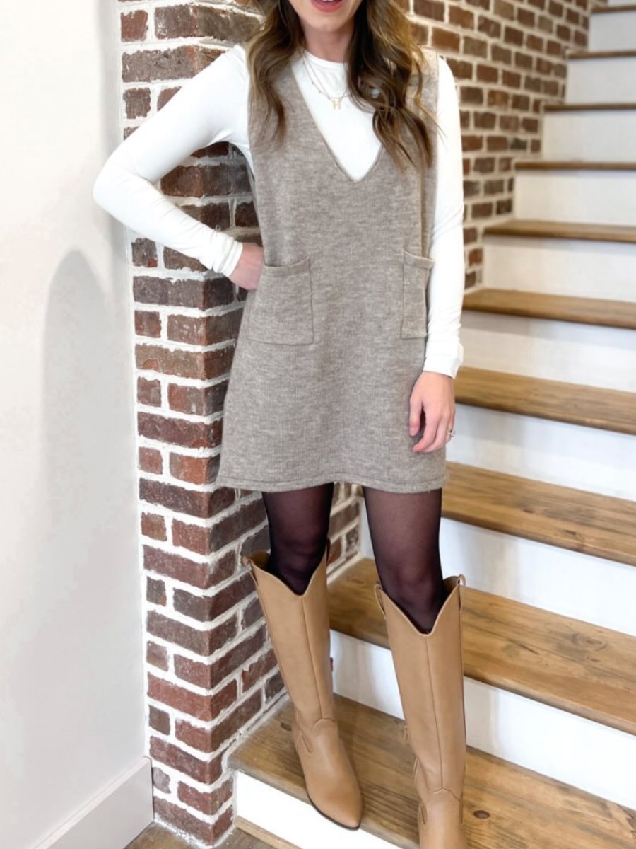 V Neck Sleeveless Sweater Dress