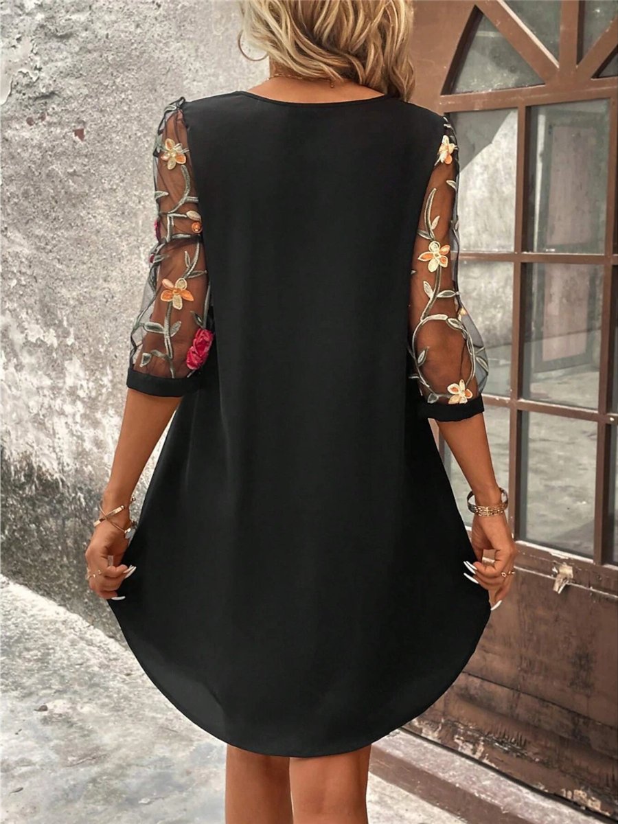 Fashion Round Neck Lace Printed Cropped Sleeve Dress