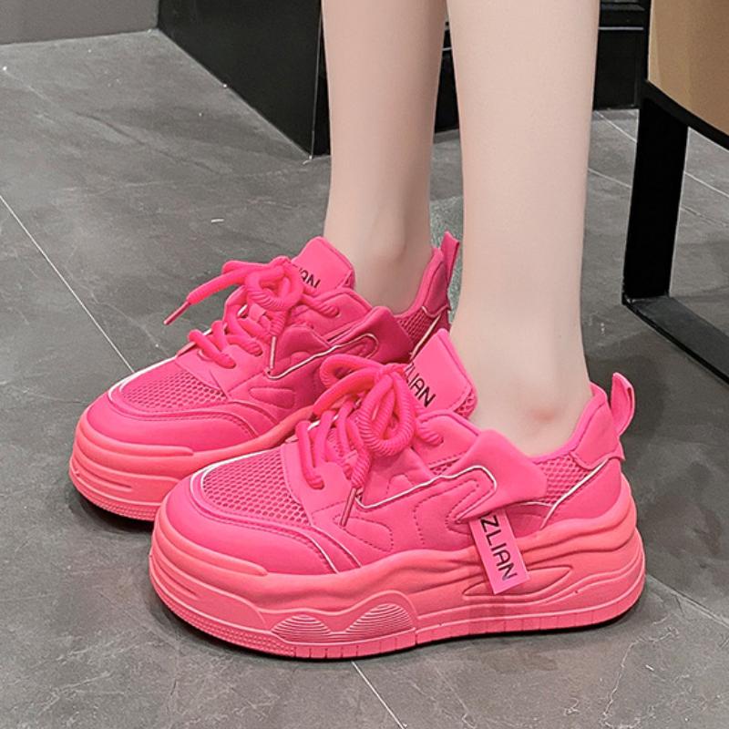 Soft sole breathable sneakers