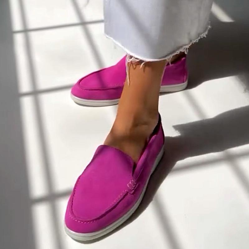 Lightweight casual loafers