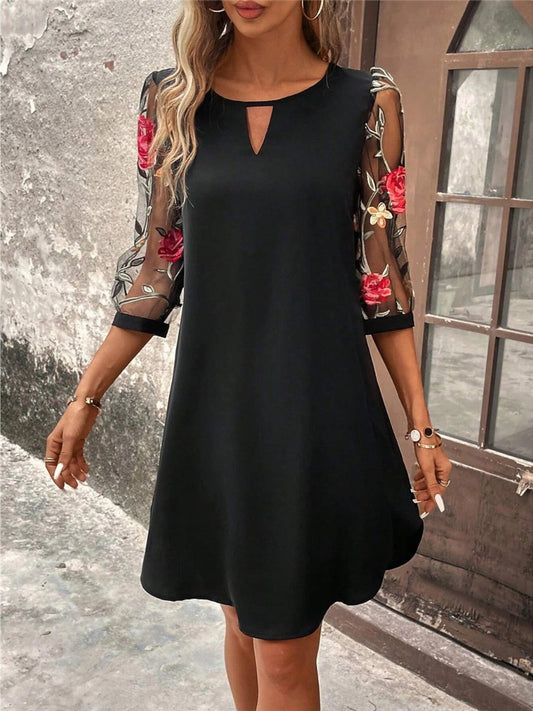 Fashion Round Neck Lace Printed Cropped Sleeve Dress