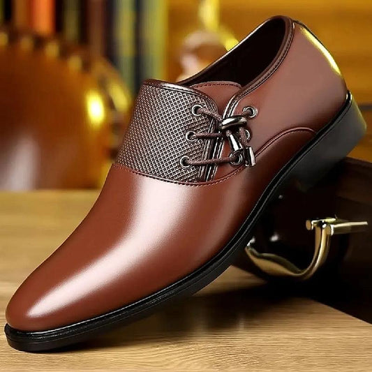 Retro pointed toe polished business casual leather shoes